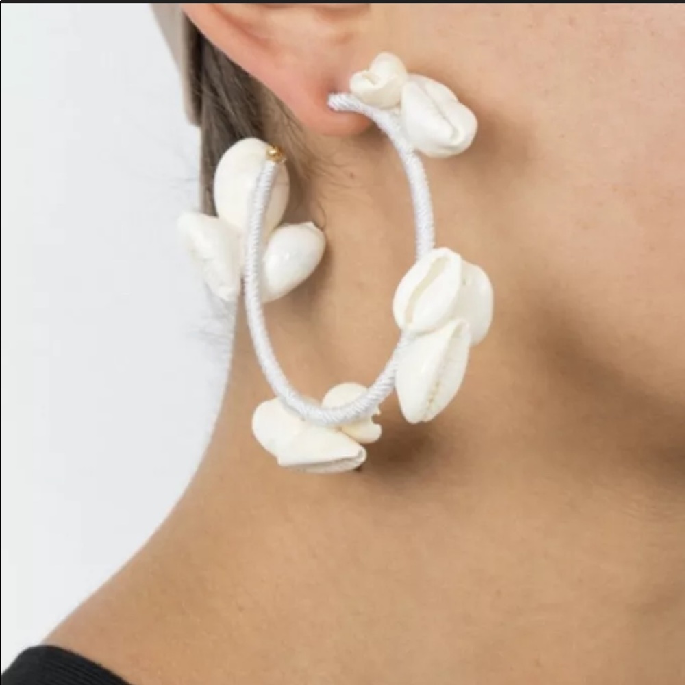 Rebecca De Ravenel Olympia Shell Earrings